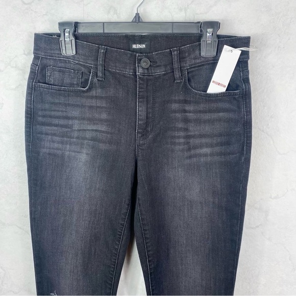 [Hudson] - Picture 2 of 3